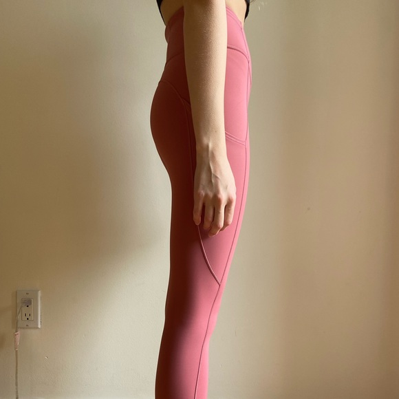 Lululemon align leggings - Picture 3 of 3